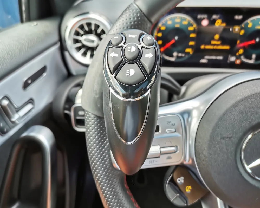 Boule avec fonction électrique